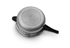 Butterfly Pearl Plus Induction Base Aluminium Pressure Cooker, 5 Litre