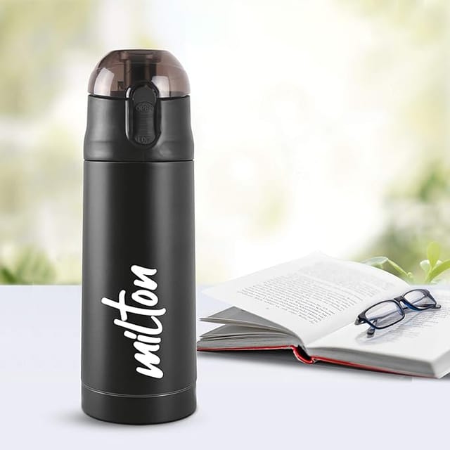 Milton New Crown 600 Thermosteel Hot or Cold Water Bottle, 500 ml, Black | Easy to Carry | Office Bottle | Hiking | Trekking | Travel Bottle | Gym | Home | Kitchen Bottle